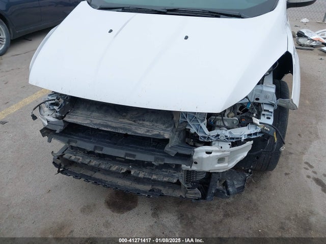 1FMCU0G96GUC45910 Ford ESCAPE SE