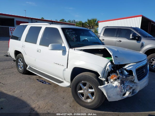 2000 CADILLAC ESCALADE 1GYEK13R9YR108862 Photo 0