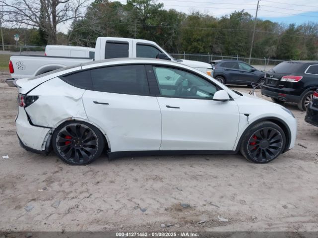 7SAYGDEF0NF468566 Tesla Model Y Performance Dual Motor All-wheel Drive