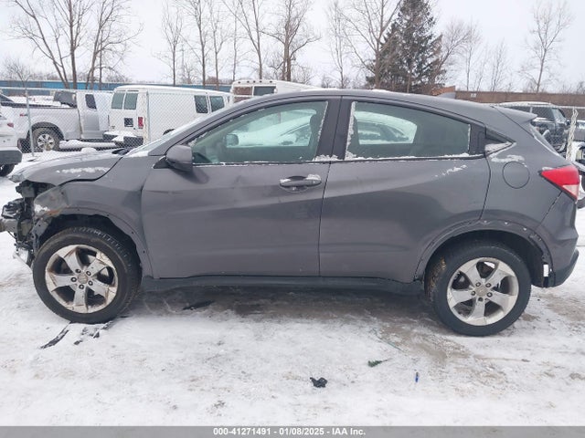 Honda HR-V LX 2016 3CZRU6H32GM747713 Image 15