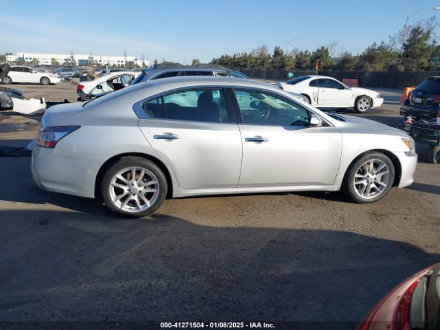 1N4AA5AP2EC437813 Nissan Maxima 3.5 S