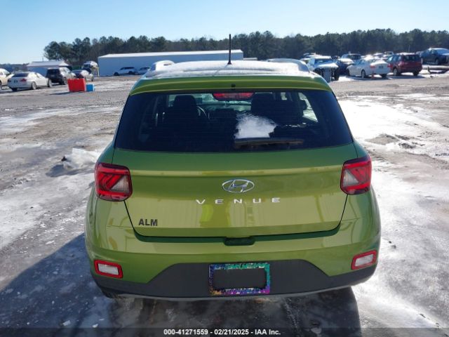 KMHRC8A37RU338485 Hyundai Venue Sel