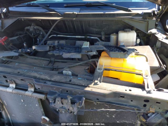5BZAF0AA9FN852269 Nissan Nv Passenger Nv3500 Hd Sl V8