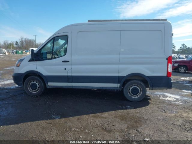 1FTYR1CM1KKA78596 Ford Transit-250