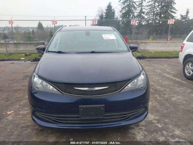 2C4RC1AG2LR209539 Chrysler Voyager L