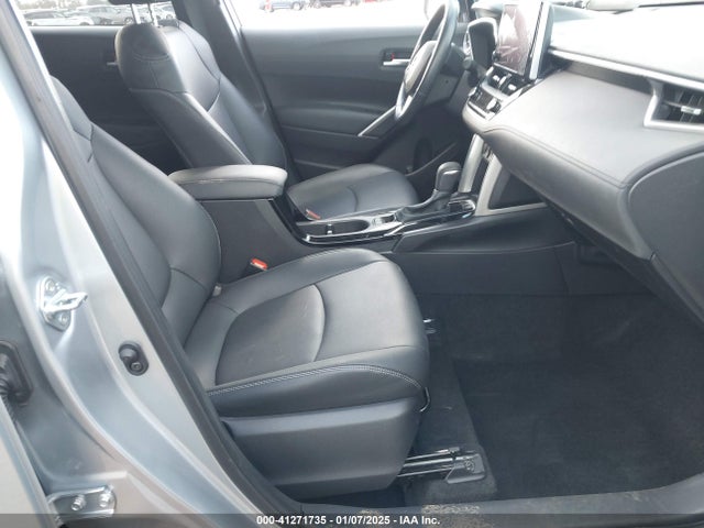 7MUEAAAG6PV067297 Toyota Corolla Cross Xle