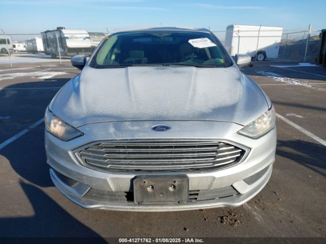 3FA6P0LU1HR324113 Ford Fusion Hybrid Se