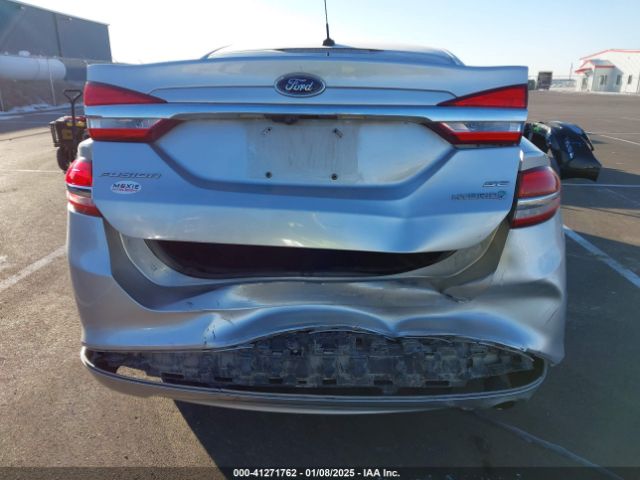 3FA6P0LU1HR324113 Ford Fusion Hybrid Se