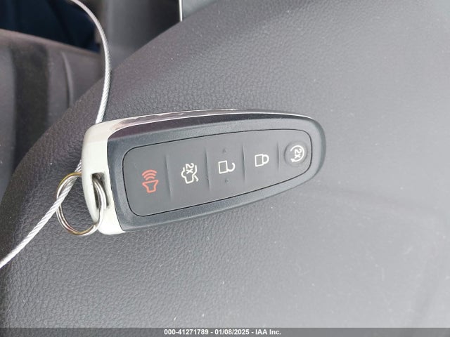 Ford Escape Titanium 2017 1FMCU0J94HUF06722 Image 11