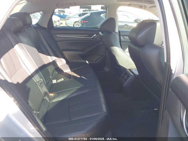 2018 Honda Accord Ex-l მანქანა იყიდება აუქციონზე, vin: 1HGCV1F55JA008616, აუქციონის ნომერი: 41271793