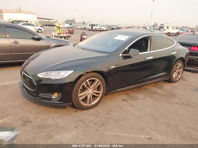 2013 TESLA MODEL S 5YJSA1CN3DFP06986 Photo 1