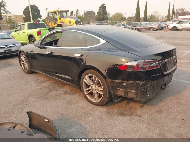 2013 TESLA MODEL S 5YJSA1CN3DFP06986 Photo 2