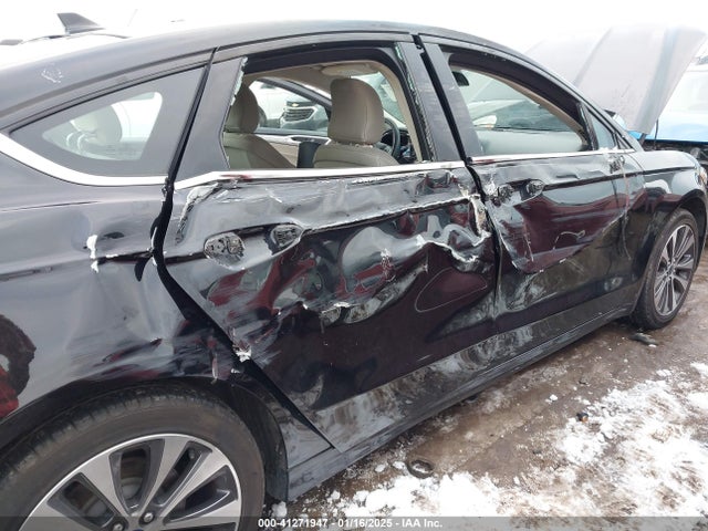 Ford FUSION SE 2019 3FA6P0T98KR264205 Image 6