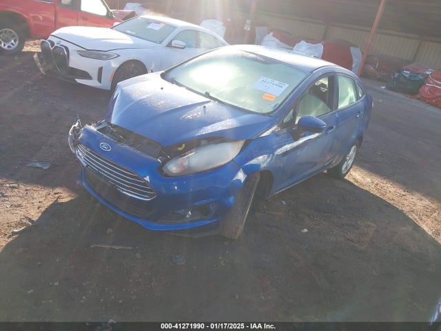 Ford FIESTA SE 2019 3FADP4BJ4KM164982 Image 2