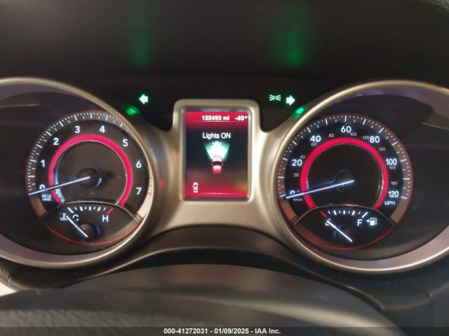 3C4PDCAB4JT506228 Dodge JOURNEY SE
