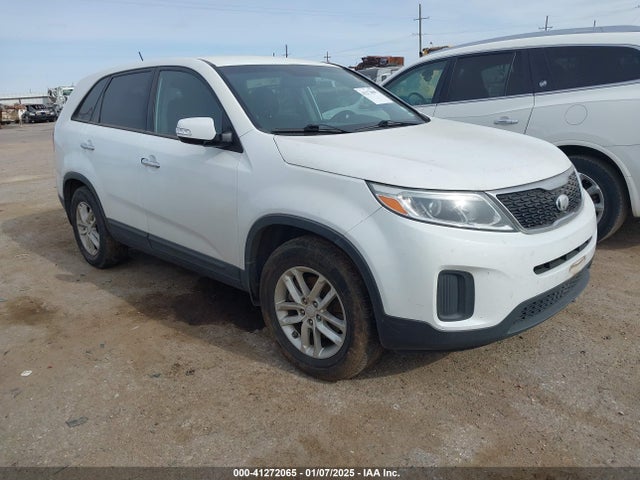 KIA SORENTO LX 2014 5XYKT3A69EG547189 Image 1
