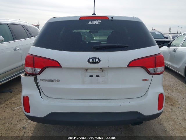 KIA SORENTO LX 2014 5XYKT3A69EG547189 Image 16