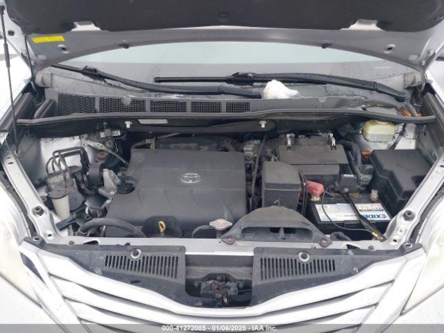 5TDKK3DC9GS754403 Toyota Sienna Le 7 Passenger