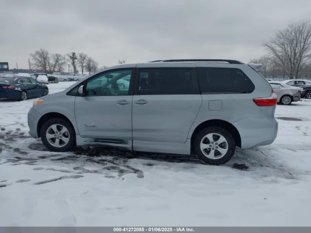 5TDKK3DC9GS754403 Toyota Sienna Le 7 Passenger