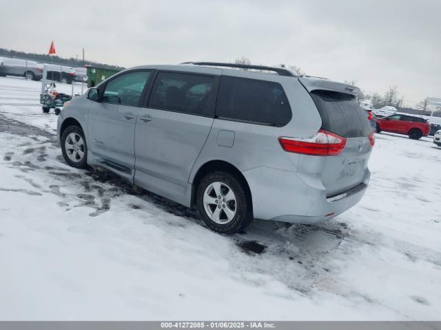 5TDKK3DC9GS754403 Toyota Sienna Le 7 Passenger