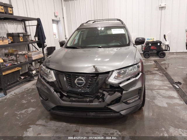 Nissan ROGUE SV 2018 5N1AT2MVXJC735626 Image 12