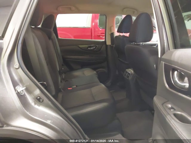 Nissan ROGUE SV 2018 5N1AT2MVXJC735626 Image 8
