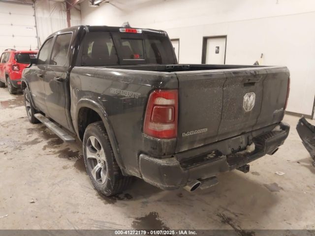 2022 RAM 1500 1C6SRFJT5NN320376 Photo 2