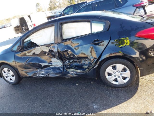 KNAFK4A68F5327088 KIA FORTE LX
