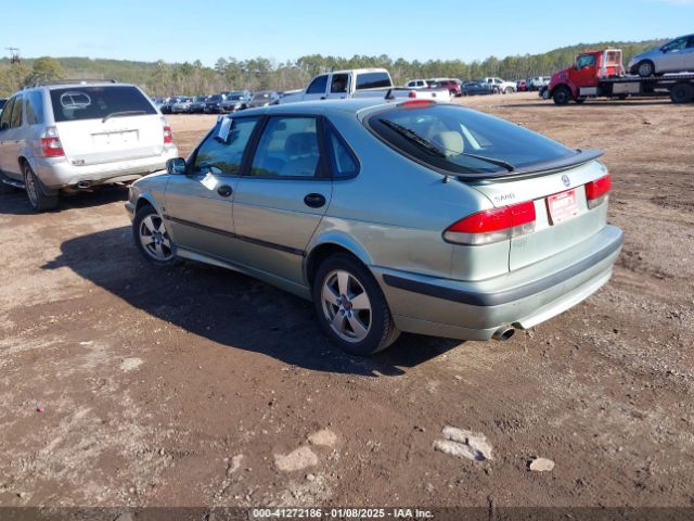 2002 SAAB 9-3 YS3DF58K122024469 Photo 2