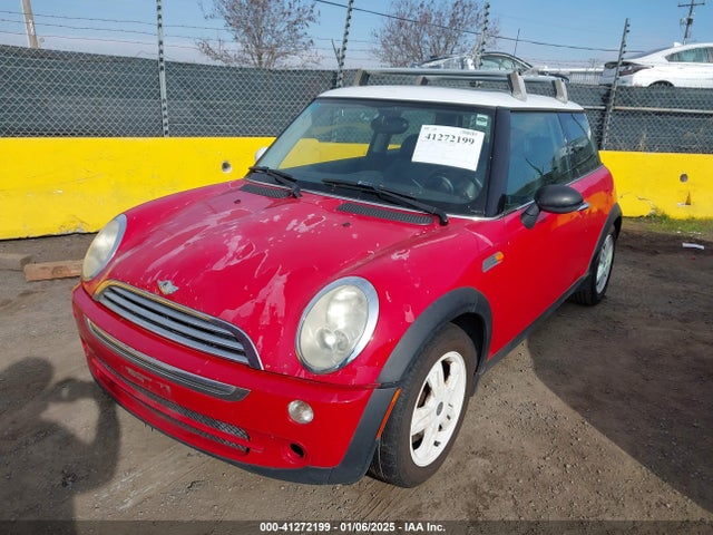 2006 MINI COOPER WMWRC33586TK71223 Photo 5