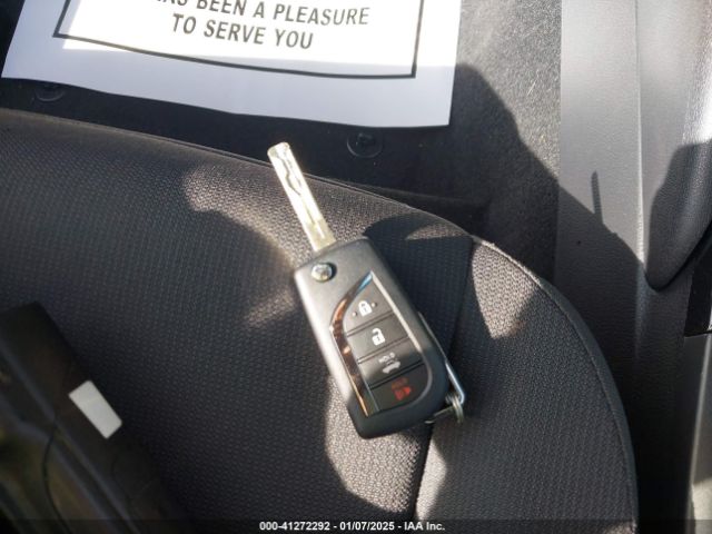 5YFB4MDE3RP227793 Toyota COROLLA LE