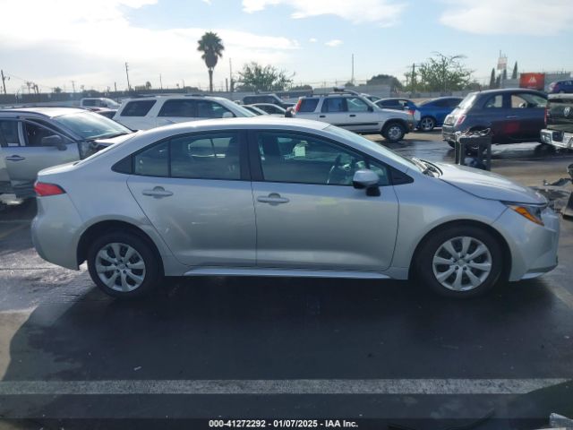 5YFB4MDE3RP227793 Toyota COROLLA LE