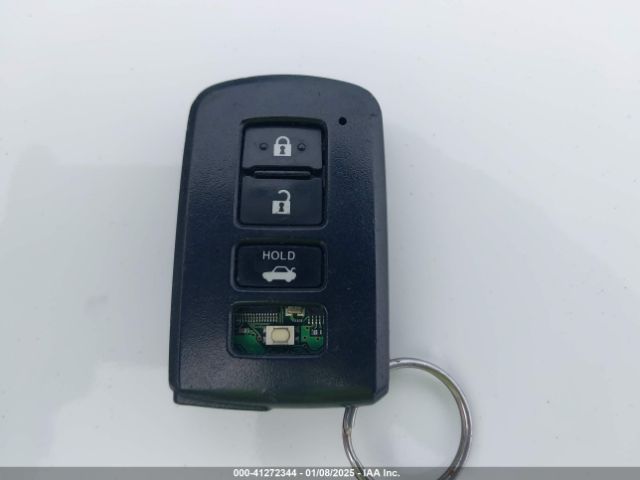 2T1BURHE9FC230118 Toyota Corolla S Premium