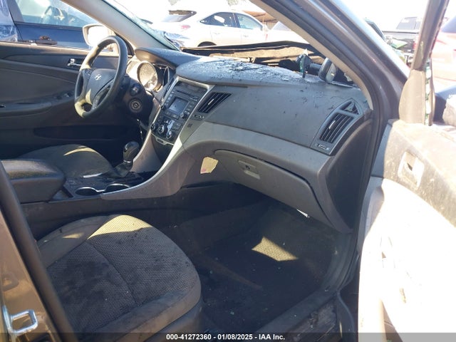 5NPEB4AC0EH934220 Hyundai SONATA GLS
