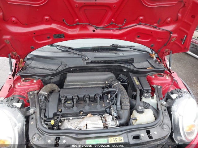 2010 MINI COOPER S WMWMF7C56ATX43839 Photo 9