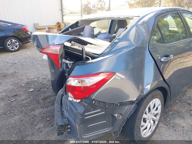 Toyota COROLLA LE 2018 5YFBURHE8JP778846 Image 19