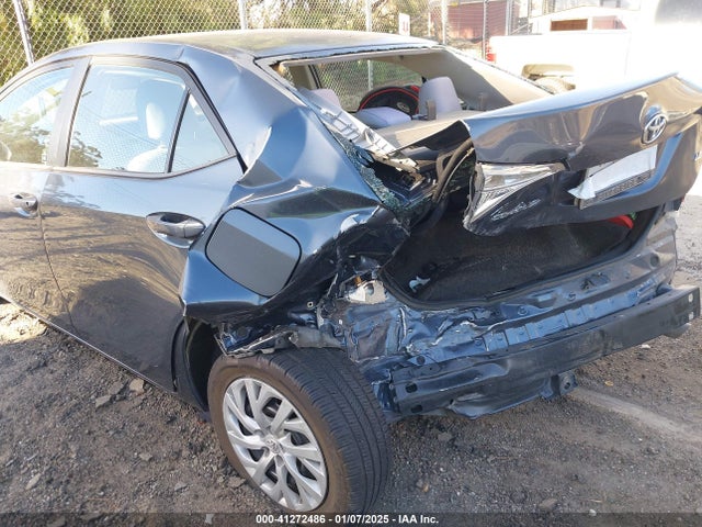 Toyota COROLLA LE 2018 5YFBURHE8JP778846 Image 6