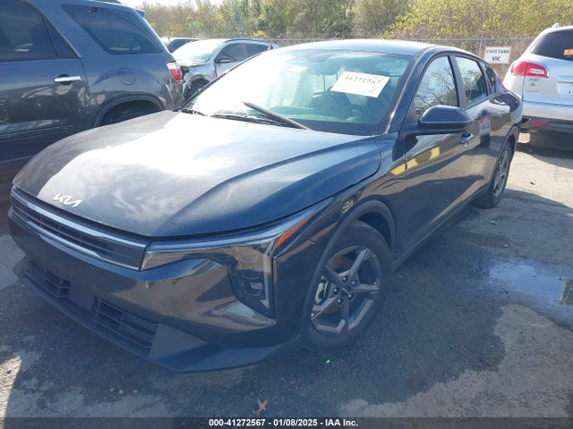 KIA K4 Lxs 2025 3KPFT4DE6SE012887 Image 2