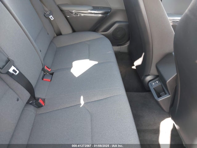 KIA K4 Lxs 2025 3KPFT4DE6SE012887 Image 8