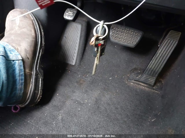 4T1B11HK6KU254885 Toyota CAMRY SE