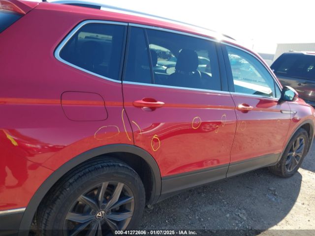 3VV2B7AX2NM168798 Volkswagen Tiguan 2.0t Se