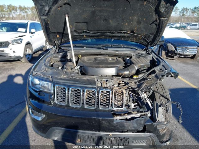 1C4RJEAG7HC804951 Jeep Grand Cherokee Laredo 4x2