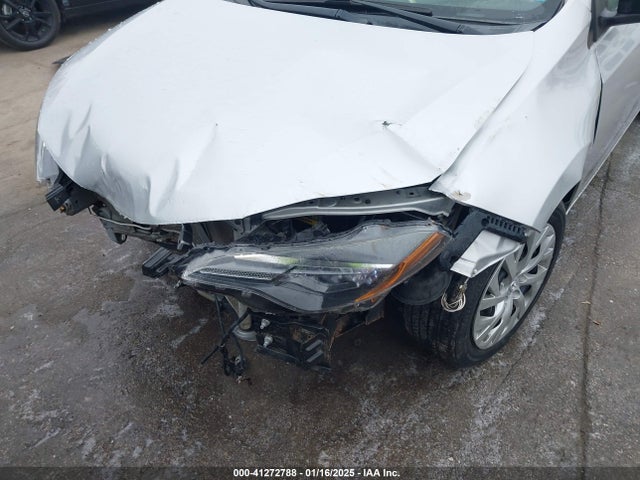 Toyota COROLLA LE 2017 2T1BURHE8HC867813 Image 18