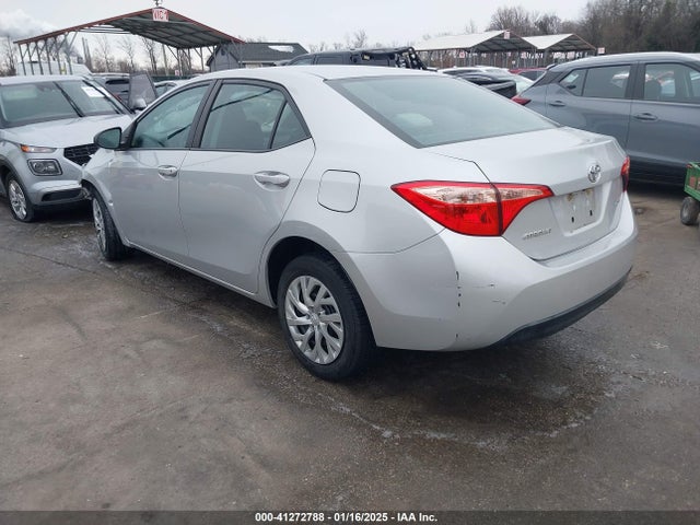 Toyota COROLLA LE 2017 2T1BURHE8HC867813 Image 3
