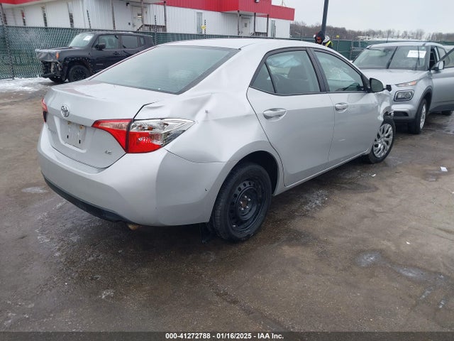 Toyota COROLLA LE 2017 2T1BURHE8HC867813 Image 4