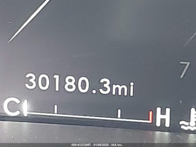 5LMJJ2LT9MEL06022 Lincoln Navigator Reserve