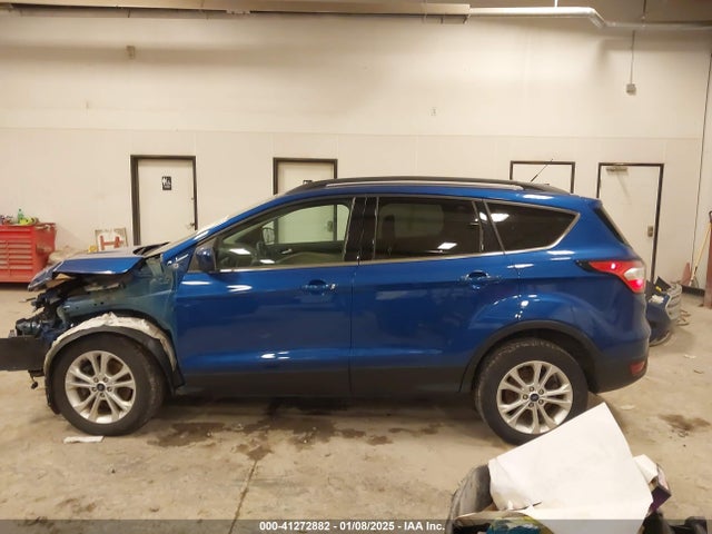 1FMCU9GD4JUA83470 Ford ESCAPE SE