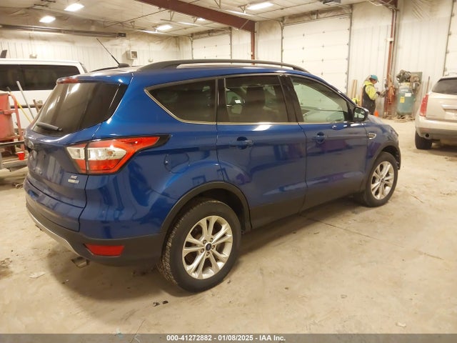 1FMCU9GD4JUA83470 Ford ESCAPE SE