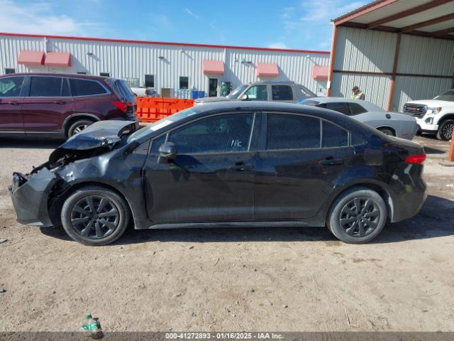 5YFEPMAE9NP295423 Toyota COROLLA LE
