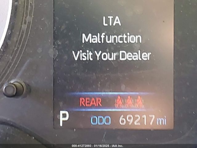 5YFEPMAE9NP295423 Toyota COROLLA LE